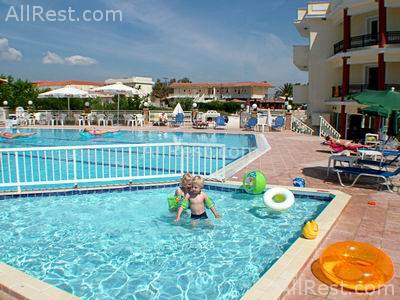 Karras Hotel 2